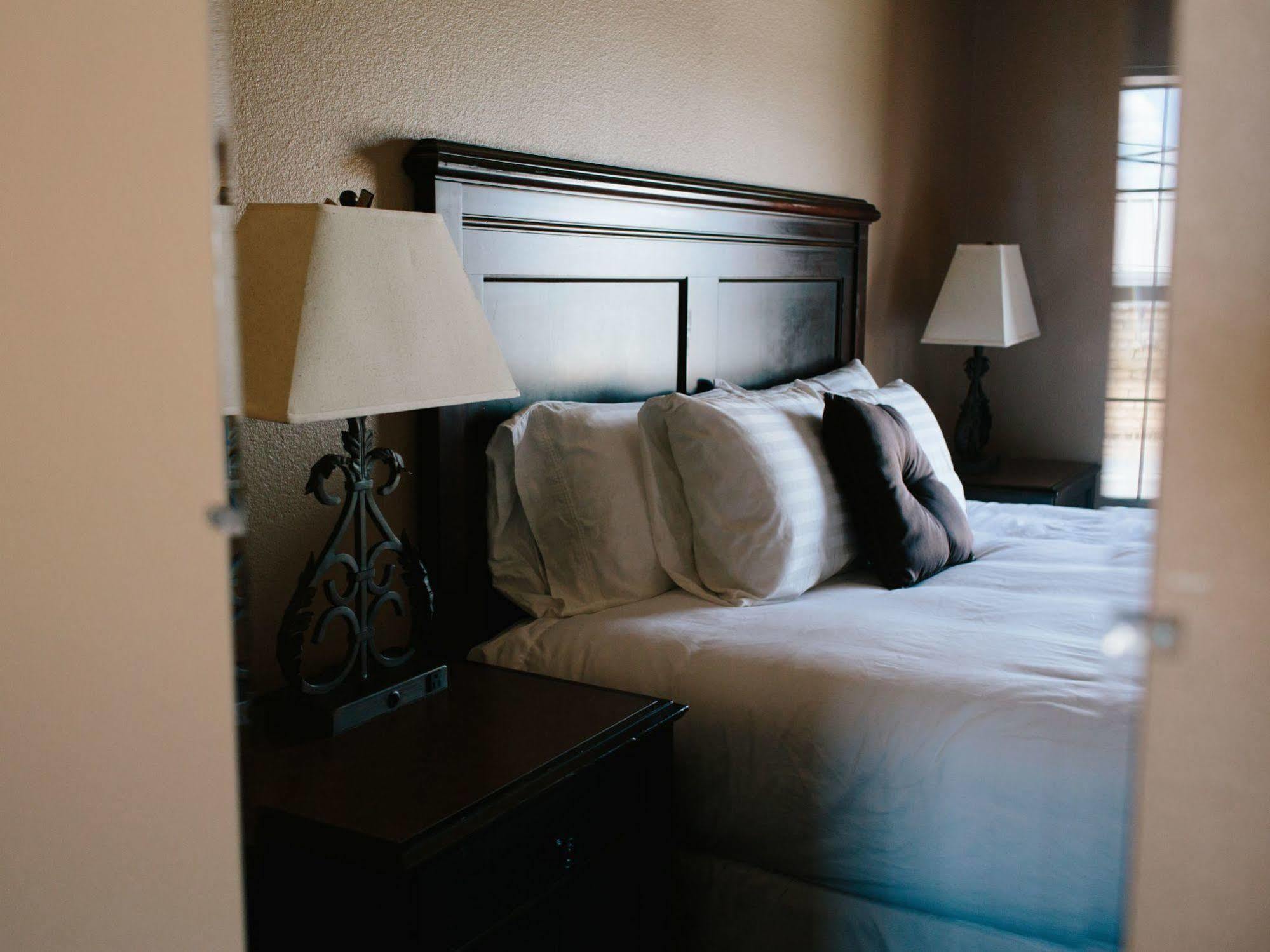 The Alcalde Hotel By Oyo Gonzales Luaran gambar